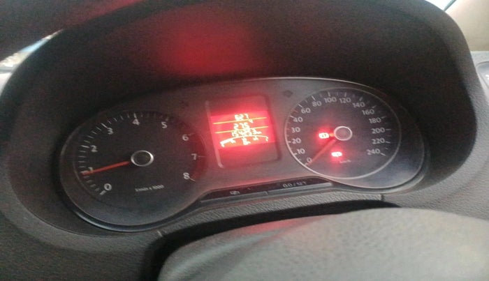 2011 Volkswagen Polo TRENDLINE 1.2L PETROL, Petrol, Manual, 1,54,253 km, interior