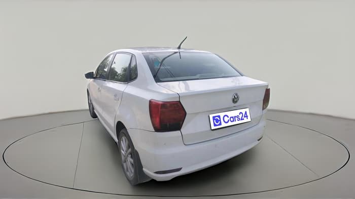 2017 Volkswagen Ameo HIGHLINE1.5L, Diesel, Manual, 1,08,716 km, exterior