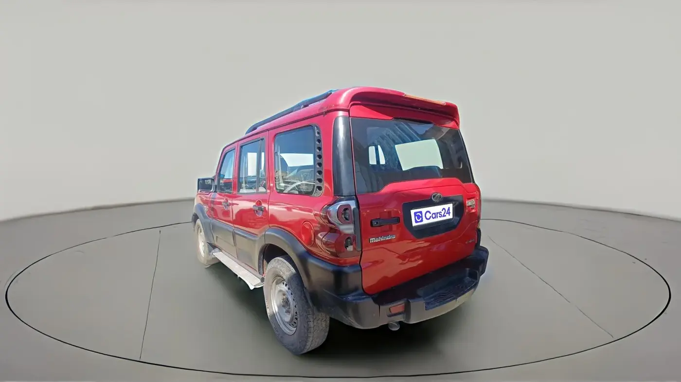 2017 Mahindra Scorpio S4 1.99 INTELLI-HYBRID, Diesel, Manual, 95,776 km, exterior