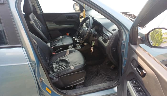 2023 Tata PUNCH ADVENTURE MT, Petrol, Manual, 64,643 km, interior