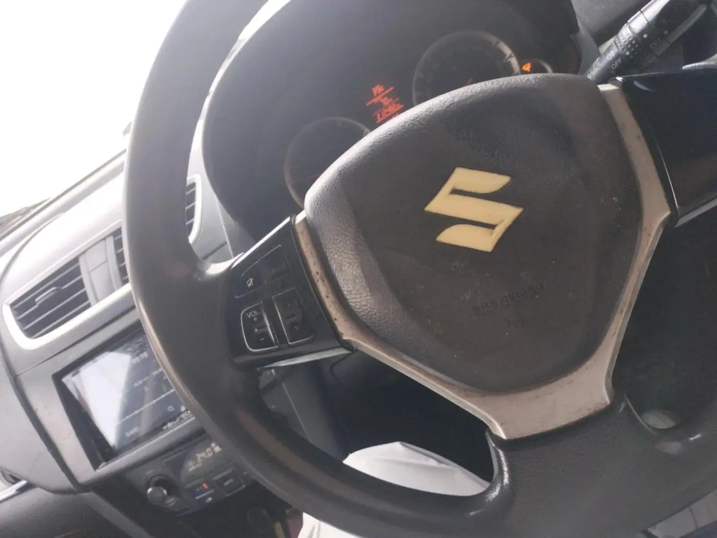 2012 Maruti Swift ZDI, Diesel, Manual, 2,12,482 km, interior