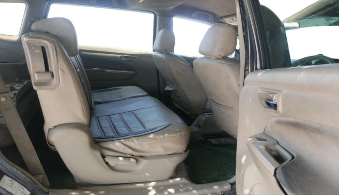 2017 Maruti Ertiga VXI CNG, CNG, Manual, 1,19,696 km, interior