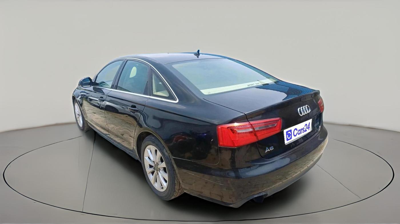 2015 Audi A6 35TDI PREMIUM, Diesel, Automatic, 2,01,926 km, exterior
