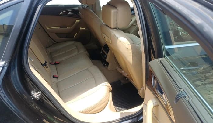 2015 Audi A6 35TDI PREMIUM, Diesel, Automatic, 2,01,926 km, interior