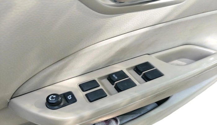 2016 Maruti Swift Dzire VDI, Diesel, Manual, 78,865 km, interior