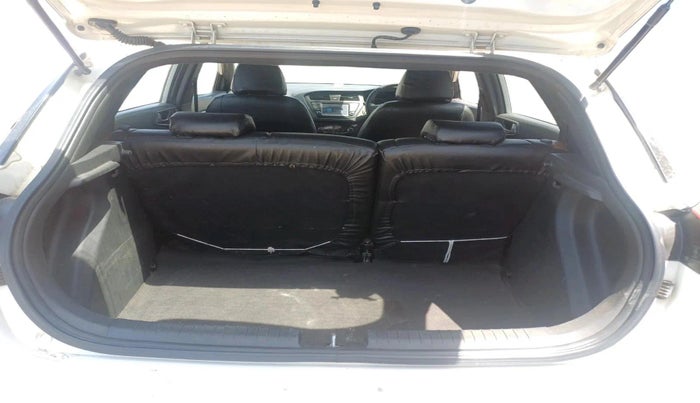 2016 Hyundai i20 Active 1.4 SX, Diesel, Manual, 53,664 km, exterior