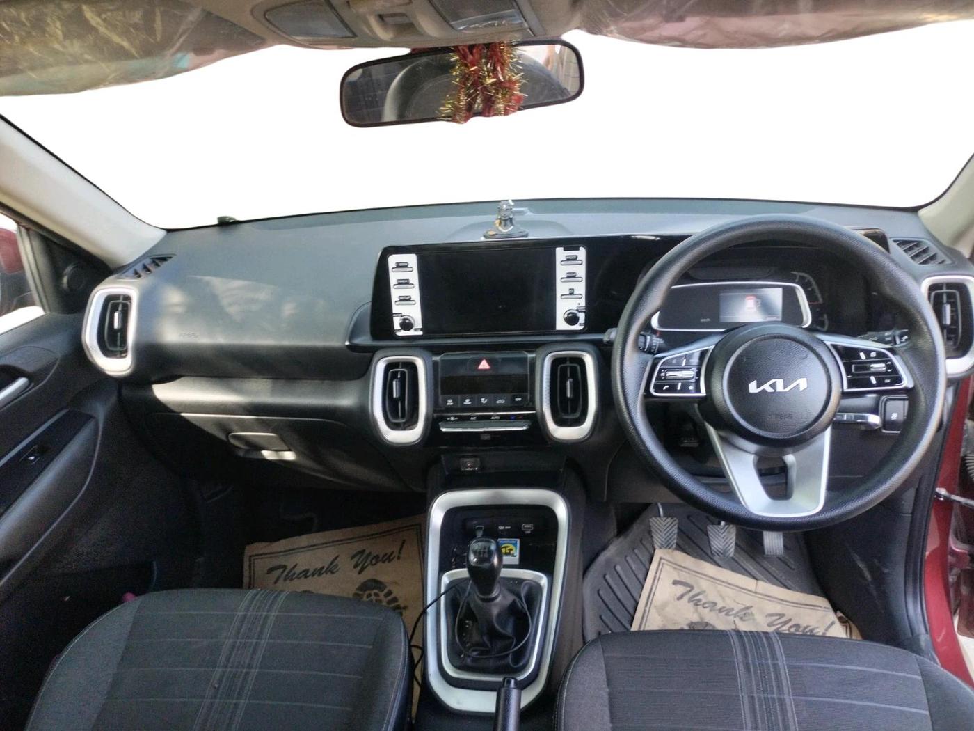 2024 KIA SONET HTK (O) 1.2 Petrol MT, CNG, Manual, 26,995 km, interior