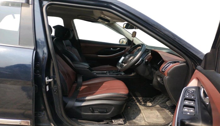 2021 Hyundai ALCAZAR 1.5 SIGNATURE (O) AT 6STR, Diesel, Automatic, 82,104 km, interior