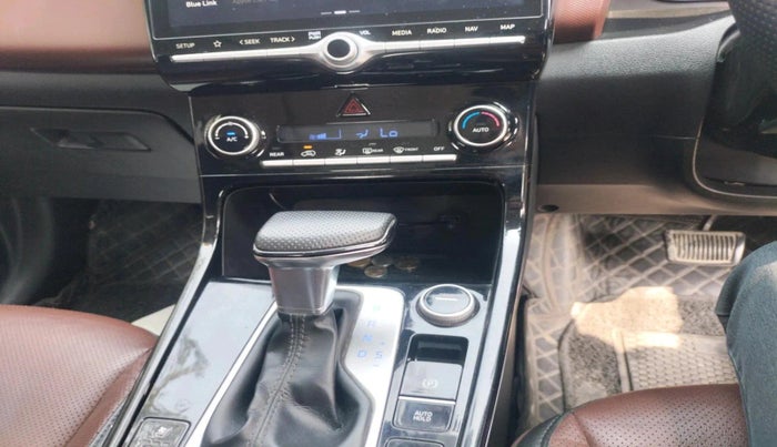 2021 Hyundai ALCAZAR 1.5 SIGNATURE (O) AT 6STR, Diesel, Automatic, 82,104 km, interior