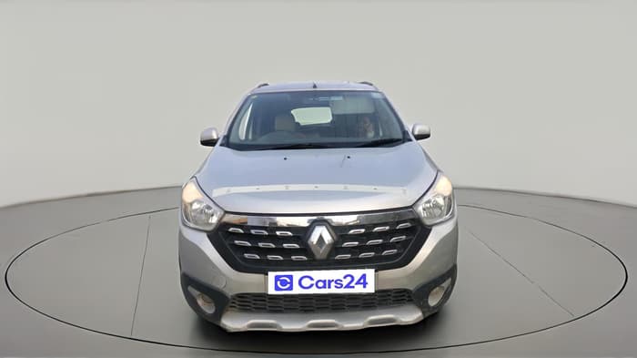 2017 Renault Lodgy 110 PS RXZ STEPWAY 8 STR, Diesel, Manual, 93,408 km, exterior