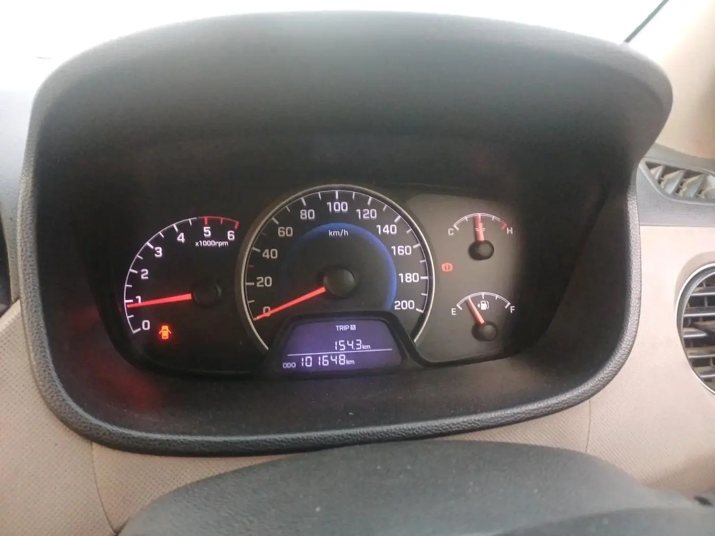 2015 Hyundai Grand i10 MAGNA 1.1 CRDI, Diesel, Manual, 1,01,648 km, interior