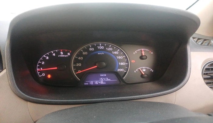 2015 Hyundai Grand i10 MAGNA 1.1 CRDI, Diesel, Manual, 1,01,648 km, interior