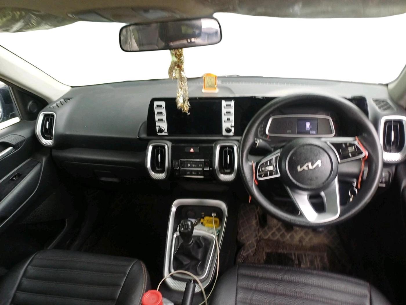 2021 KIA SONET HTK PLUS 1.2, Petrol, Manual, 20,298 km, interior