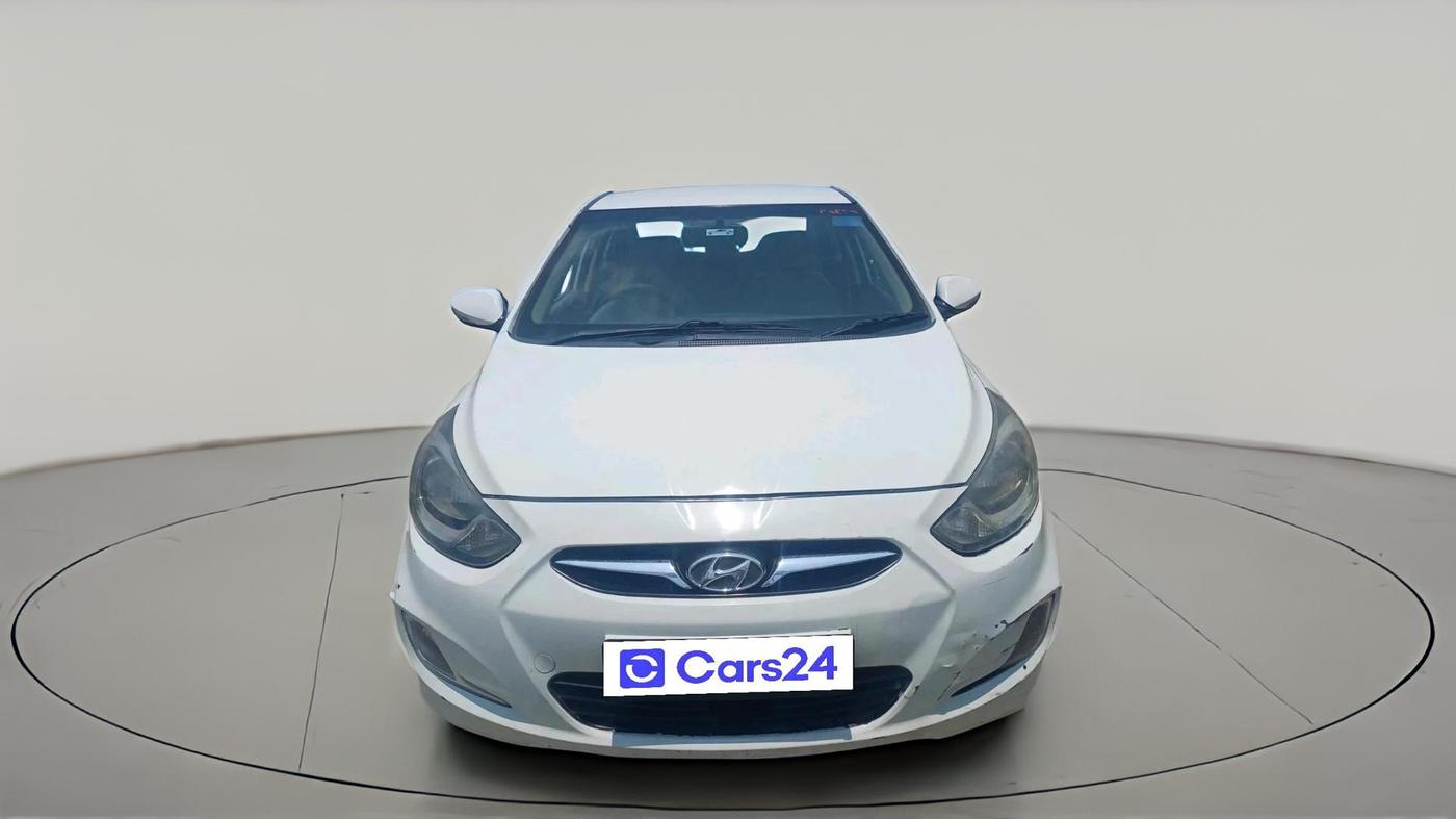 2011 Hyundai Verna FLUIDIC 1.6 VTVT SX, CNG, Manual, 96,520 km, exterior
