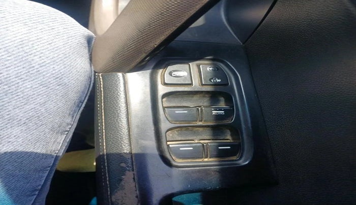 2015 Hyundai Creta SX 1.6 DIESEL, Diesel, Manual, 70,543 km, interior