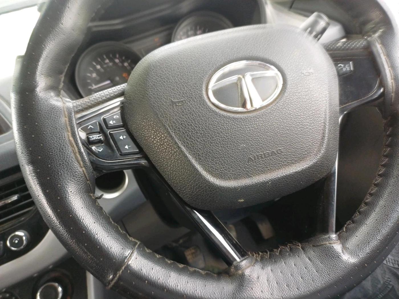 2019 Tata NEXON XM PETROL, CNG, Manual, 79,107 km, interior