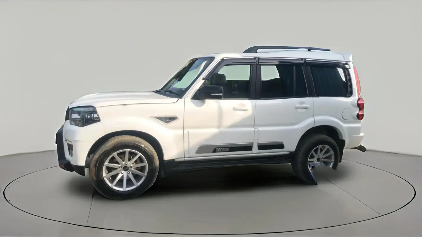 2024 Mahindra SCORPIO CLASSIC S11 7STR, Diesel, Manual, 39,293 km, exterior