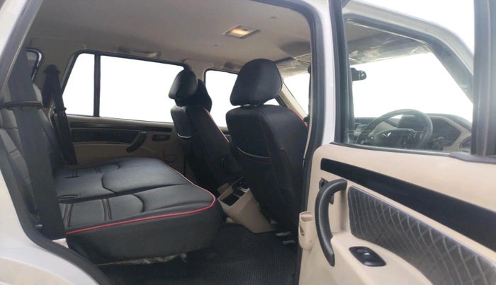 2024 Mahindra SCORPIO CLASSIC S11 7STR, Diesel, Manual, 39,293 km, interior