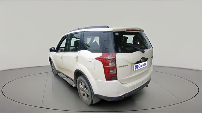 2014 Mahindra XUV500 W8, Diesel, Manual, 1,43,531 km, exterior