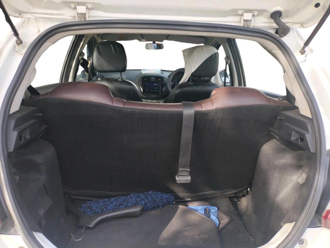 2021 Tata Tiago XE PETROL, Petrol, Manual, 6,56,550 km, exterior
