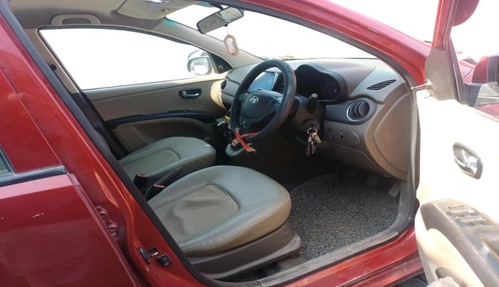 2011 Hyundai i10 MAGNA 1.1 LPG, Petrol, Manual, 99,098 km, interior