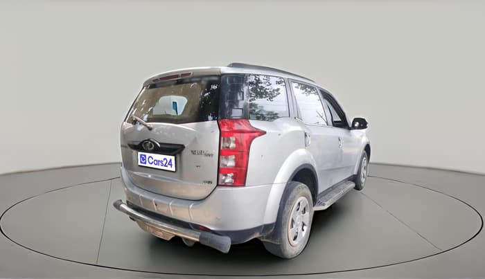 2016 Mahindra XUV500 W6 1.99, Diesel, Manual, 1,39,307 km, exterior