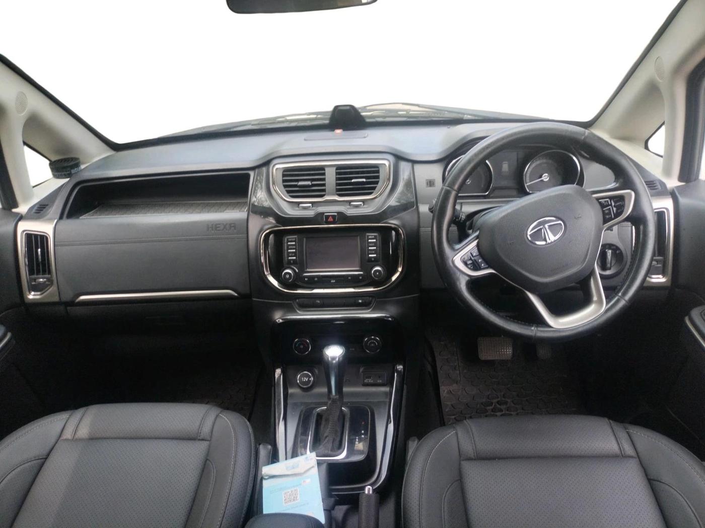 2017 Tata Hexa XTA 4X2 7 STR, Diesel, Automatic, 84,718 km, interior