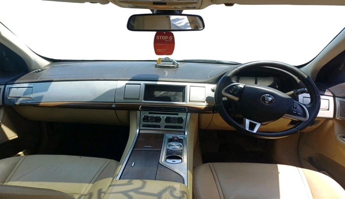 2014 Jaguar XF 2.2 DIESEL, Diesel, Automatic, 91,324 km, interior