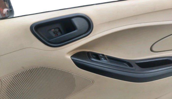 2016 Ford Figo Aspire AMBIENTE 1.2 PETROL, Petrol, Manual, 56,711 km, interior