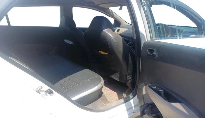 2014 Hyundai Grand i10 MAGNA 1.1 CRDI, Diesel, Manual, 1,13,512 km, interior