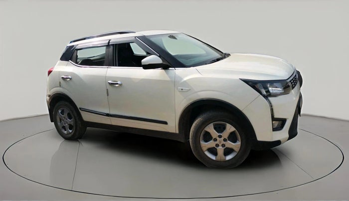 2021 Mahindra XUV300 W6 1.5 Diesel, Diesel, Manual, 38,308 km, exterior