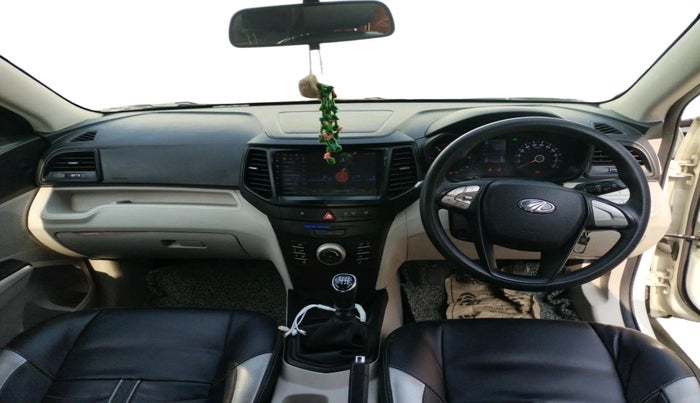 2021 Mahindra XUV300 W6 1.5 Diesel, Diesel, Manual, 38,308 km, interior