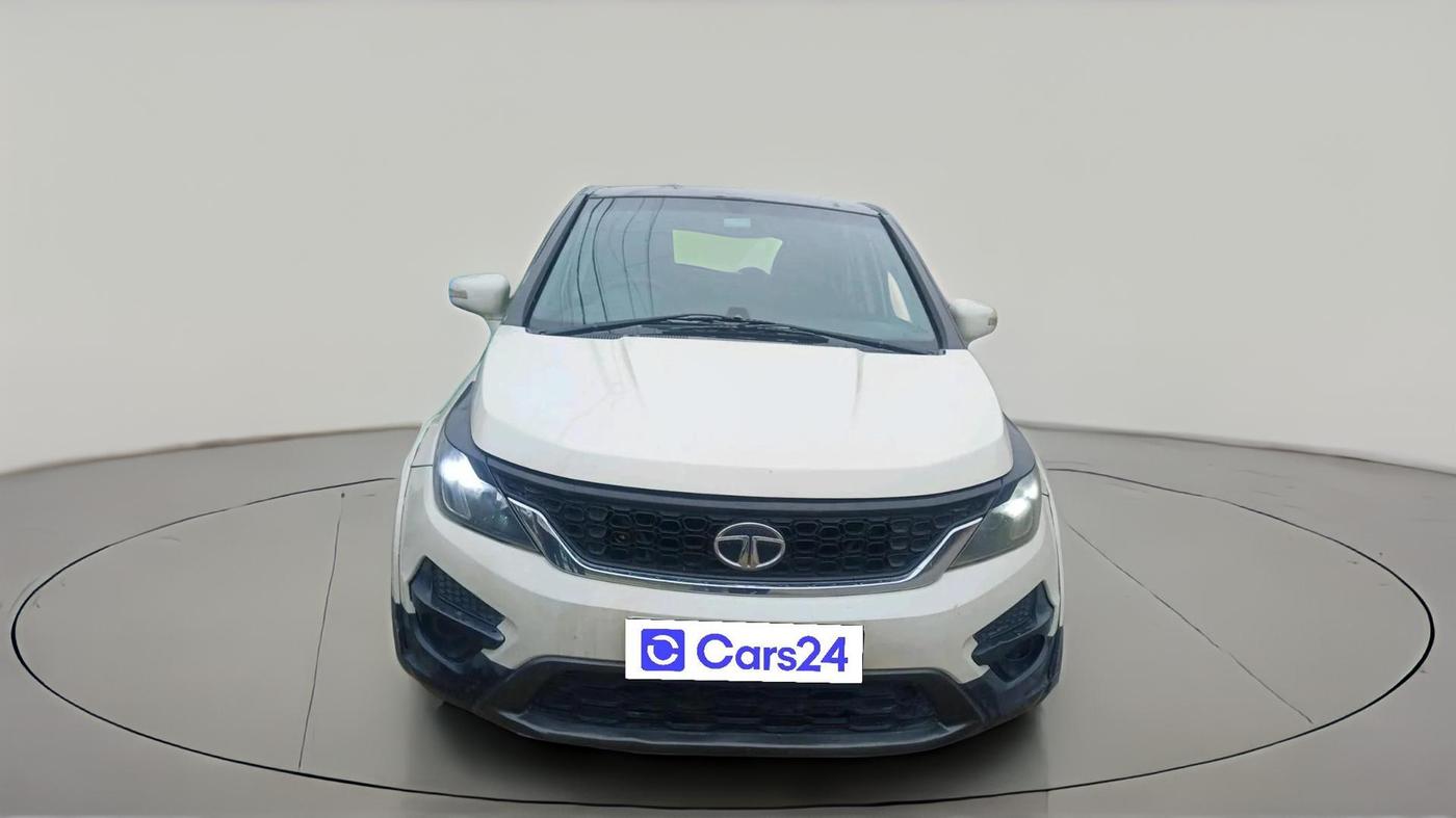 2018 Tata Hexa XM 4X2 7 STR, Diesel, Manual, 85,245 km, exterior