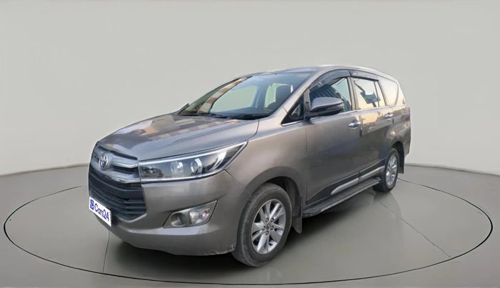 2017 Toyota Innova Crysta 2.4 VX 8 STR, Diesel, Manual, 1,31,201 km, exterior