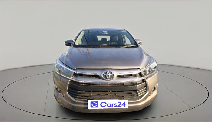 2017 Toyota Innova Crysta 2.4 VX 8 STR, Diesel, Manual, 1,31,201 km, exterior