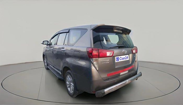 2017 Toyota Innova Crysta 2.4 VX 8 STR, Diesel, Manual, 1,31,201 km, exterior