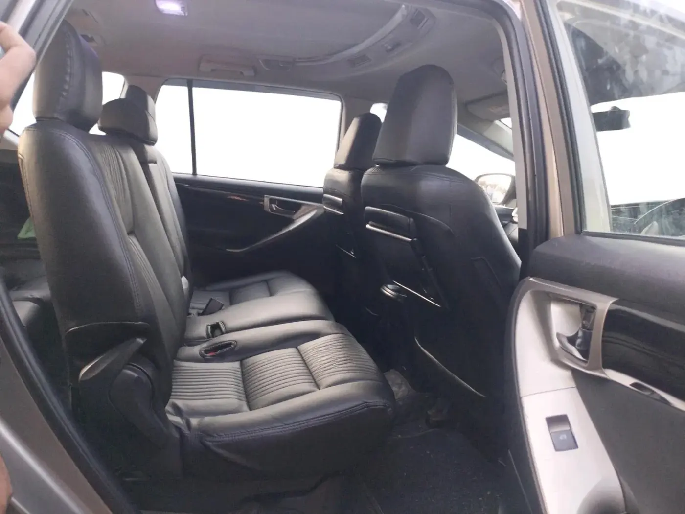 2017 Toyota Innova Crysta 2.4 VX 8 STR, Diesel, Manual, 1,31,201 km, interior