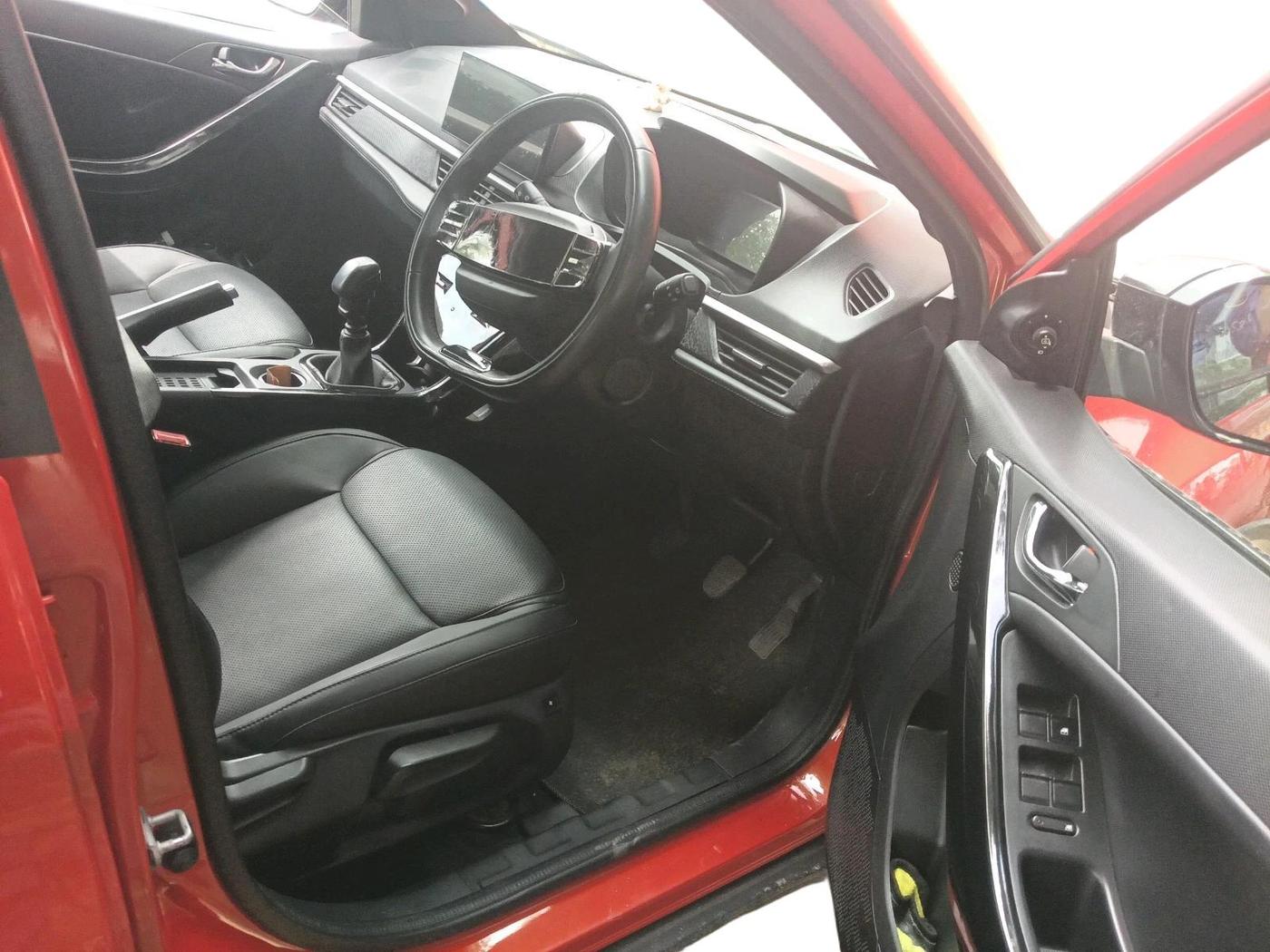 2024 Tata NEXON  Fearless Plus PS 1.2 iCNG, CNG, Manual, 9,754 km, interior