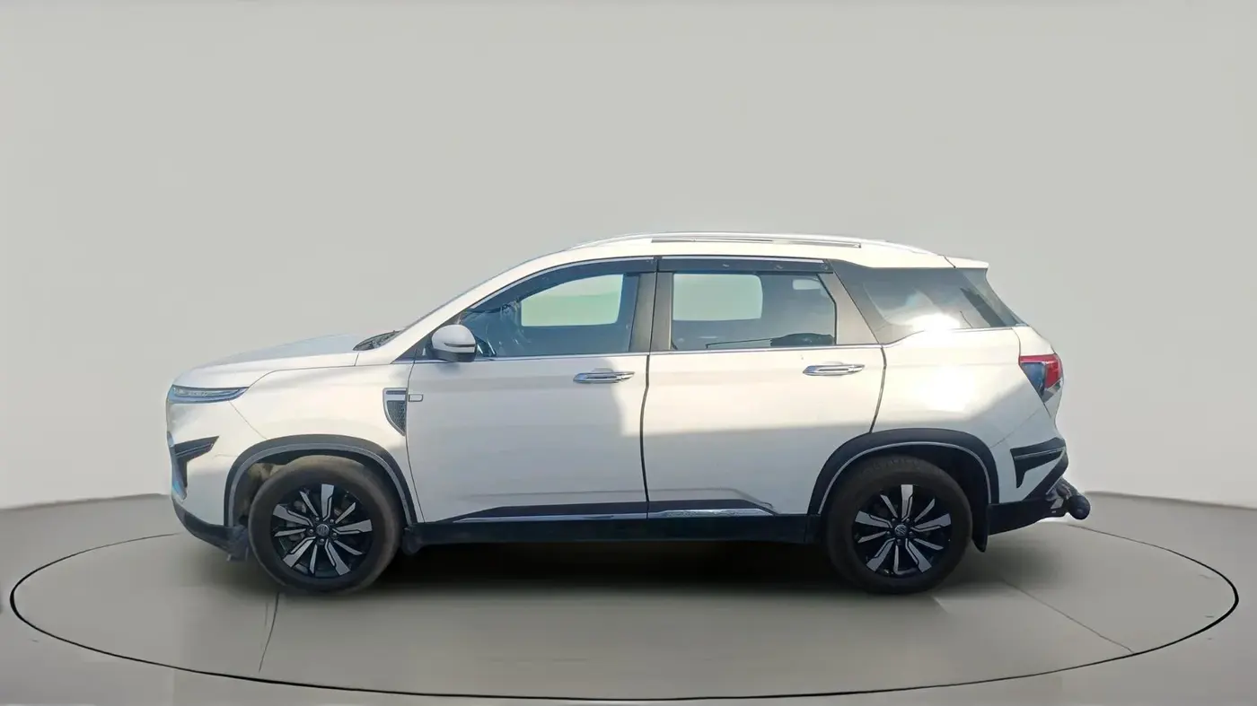 2019 MG HECTOR SHARP 2.0 DIESEL, Diesel, Manual, 1,44,772 km, exterior