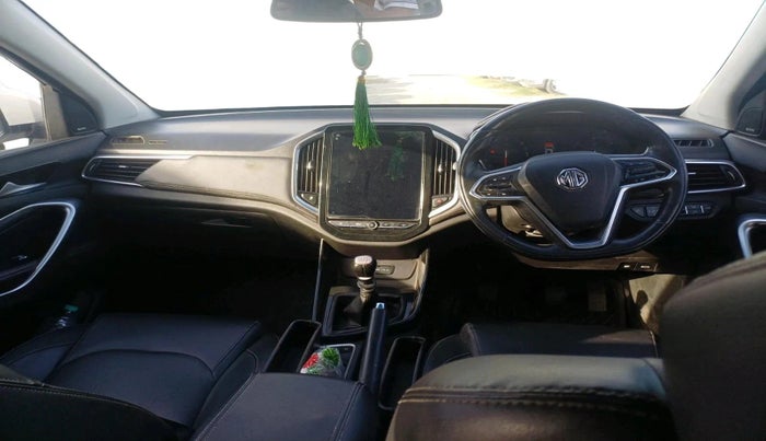 2019 MG HECTOR SHARP 2.0 DIESEL, Diesel, Manual, 1,44,772 km, interior