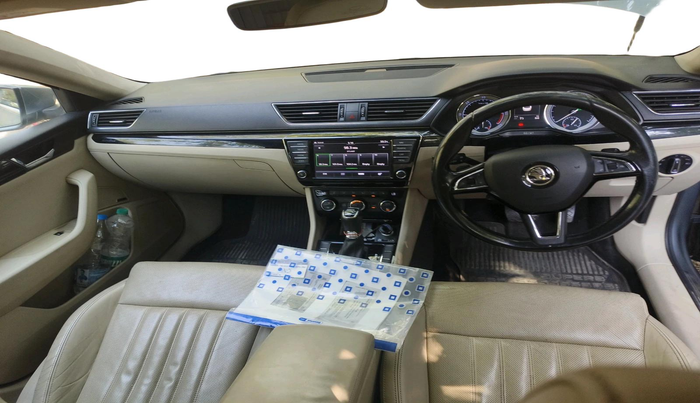2017 Skoda Superb L&K 2.0 TDI AT, Diesel, Automatic, 1,33,563 km, interior
