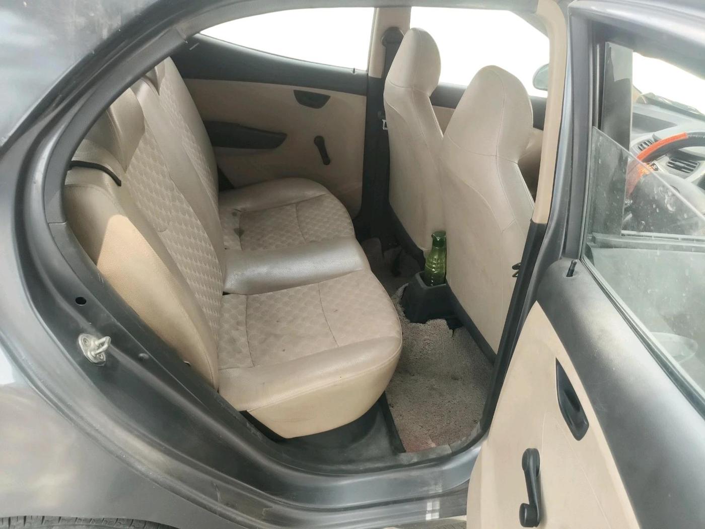 2017 Hyundai Eon MAGNA +, Petrol, Manual, 46,002 km, interior