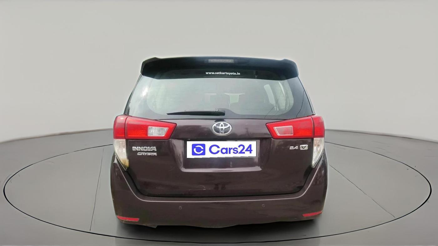 2019 Toyota Innova Crysta 2.4 VX 8 STR, Diesel, Manual, 1,31,938 km, exterior
