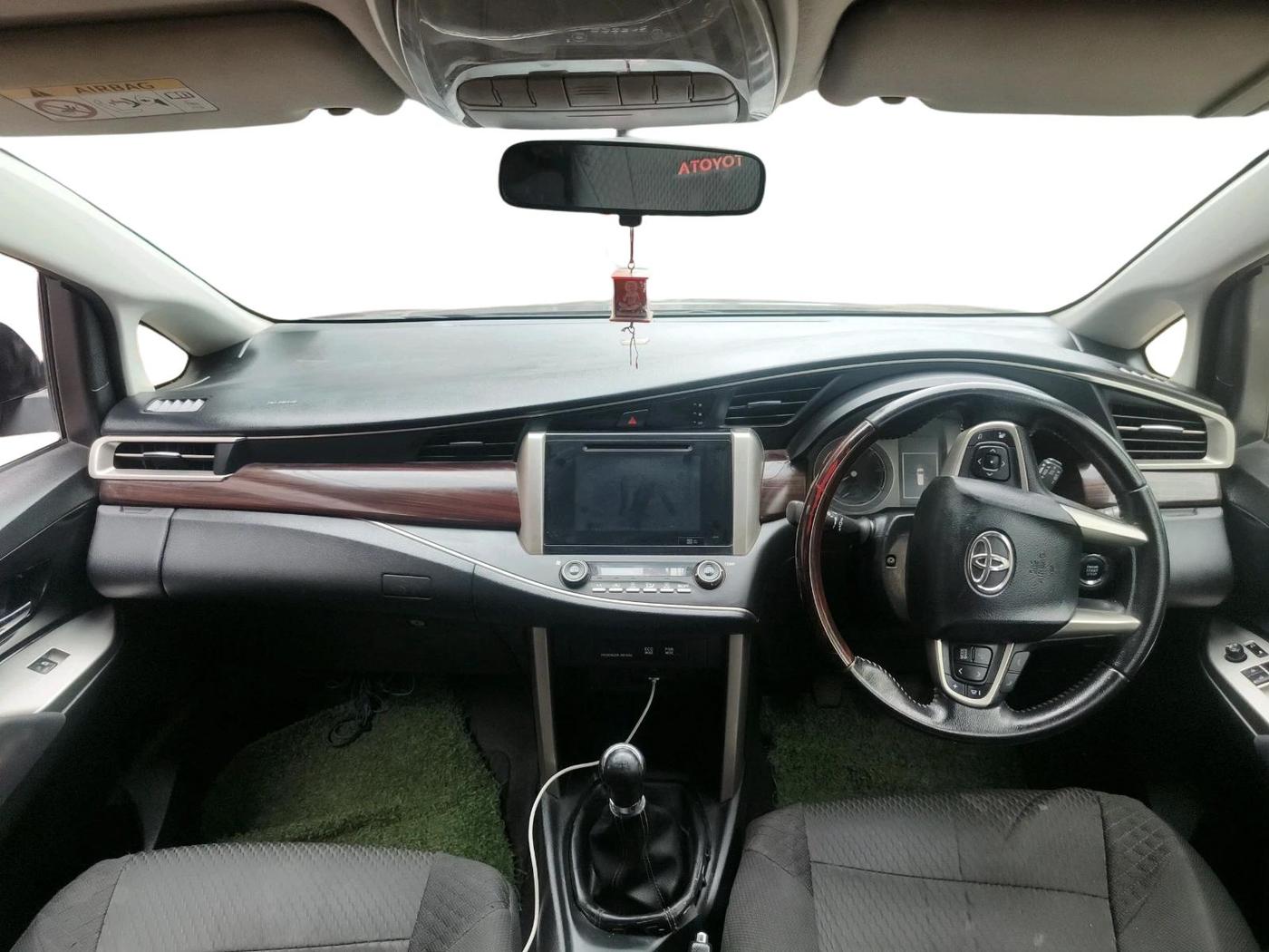 2019 Toyota Innova Crysta 2.4 VX 8 STR, Diesel, Manual, 1,31,938 km, interior