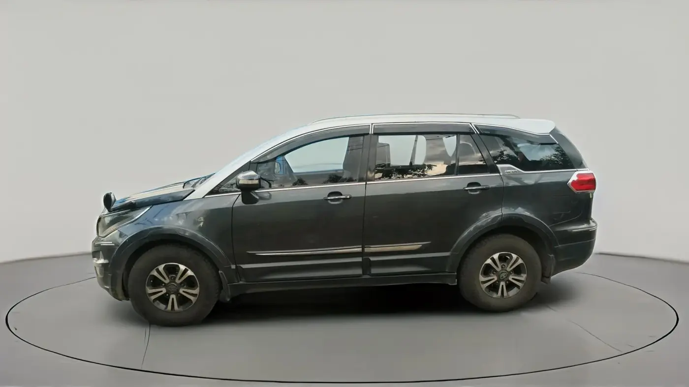 2017 Tata Hexa XTA 4X2 7 STR, Diesel, Automatic, 1,10,798 km, exterior