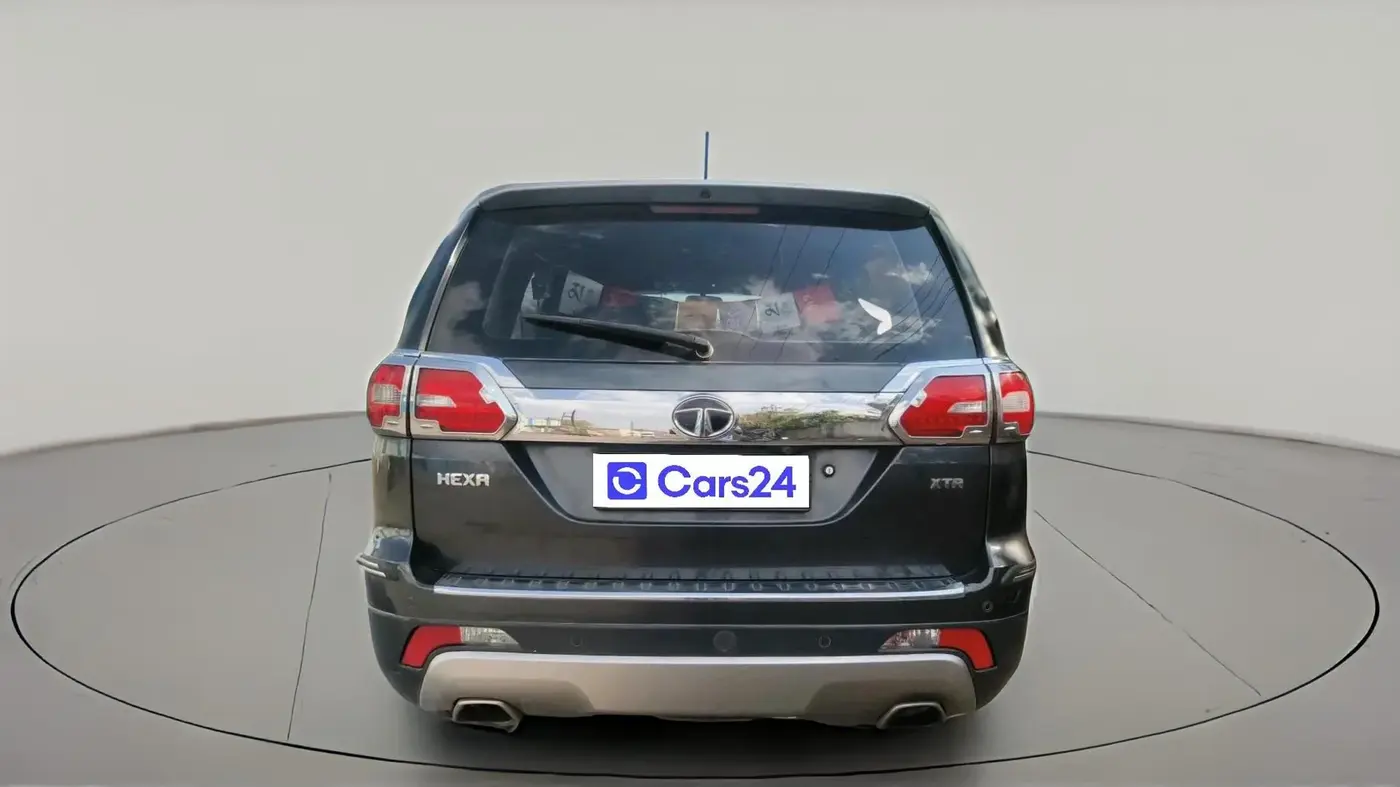 2017 Tata Hexa XTA 4X2 7 STR, Diesel, Automatic, 1,10,798 km, exterior