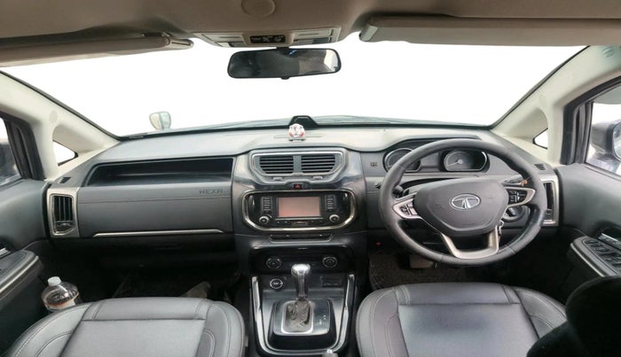 2017 Tata Hexa XTA 4X2 7 STR, Diesel, Automatic, 1,10,798 km, interior