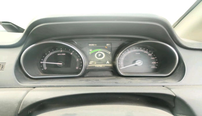 2017 Tata Hexa XTA 4X2 7 STR, Diesel, Automatic, 1,10,798 km, interior