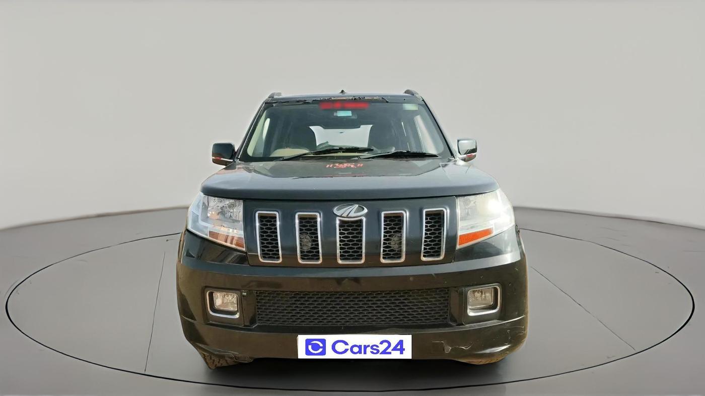 2016 Mahindra TUV300 T8 AMT, Diesel, Automatic, 81,268 km, exterior