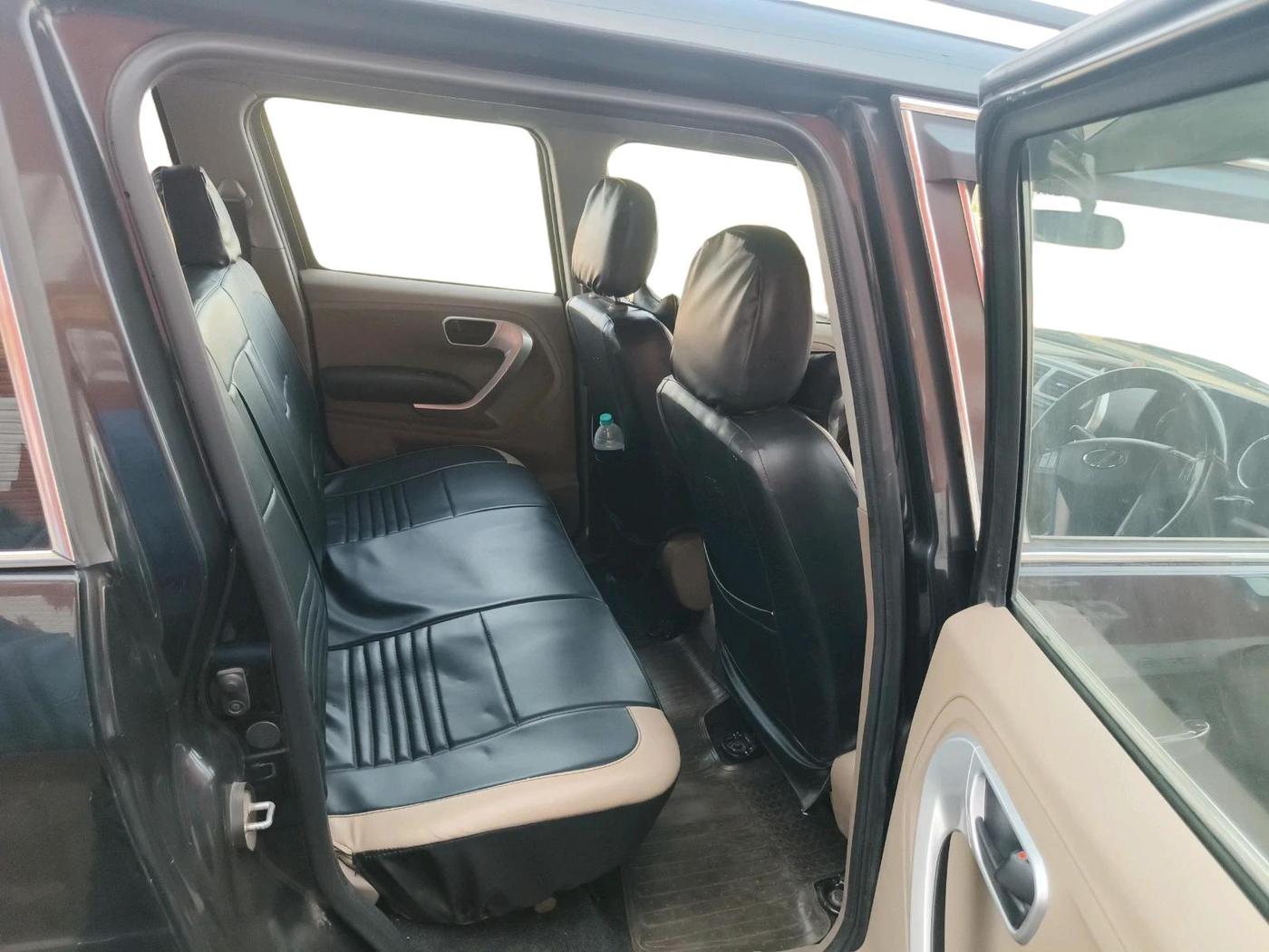 2016 Mahindra TUV300 T8 AMT, Diesel, Automatic, 81,268 km, interior